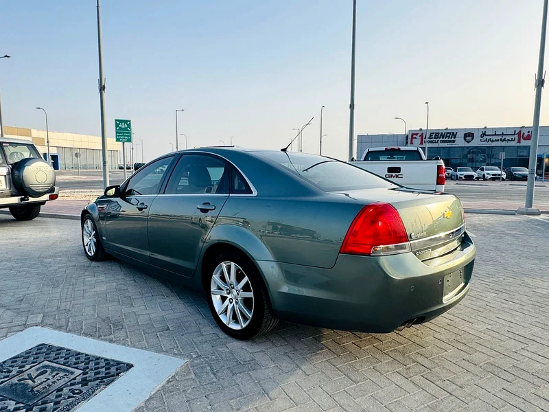 Chevrolet Caprice LTZ Gulf model 201563153225373442114