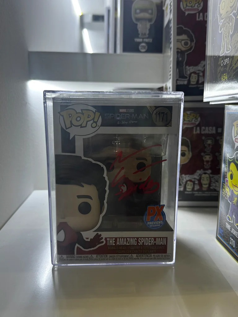 Andrew Garfield signed - The Amazing Spider-Man NWH PX Edition632088608277771124