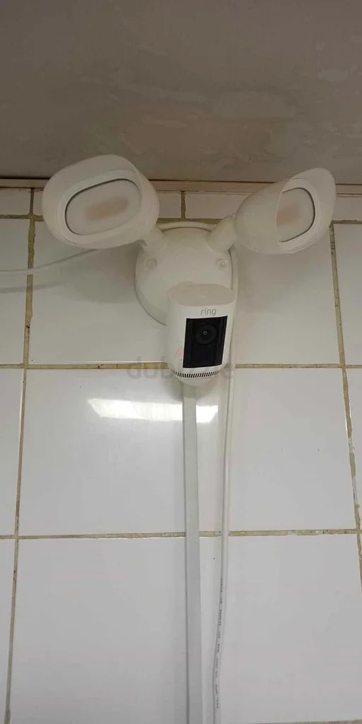 أضئ أمنك مع كاميرا رينج فلاودلايت كام برو!63262404114563112
