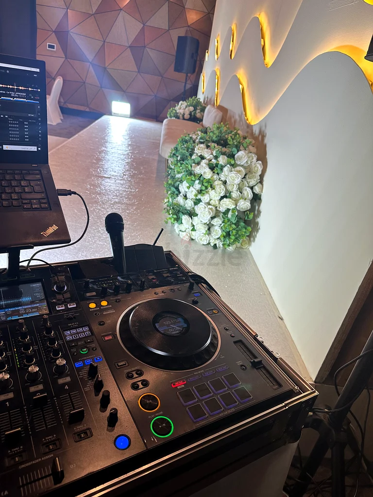 Dj for Women63442539842562114