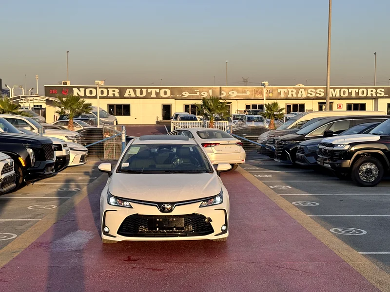 2025 تويوتا كورولا إيليت هايبرد 1.8 لتر هيف، جديد بالكامل للسوق المحلي، إضافة 10٪63177102886657111