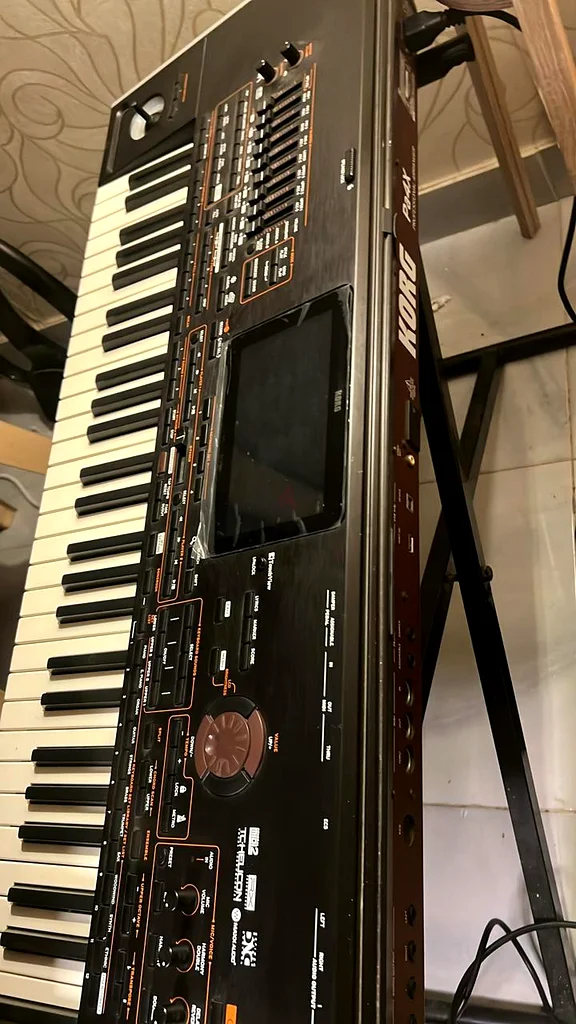 For sale Korg Pa4x Arranger, like new63228836347393111