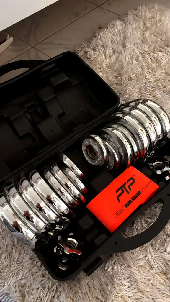 Lightweight Colored Dumbbells for Sale - Perfect for Home Workouts!