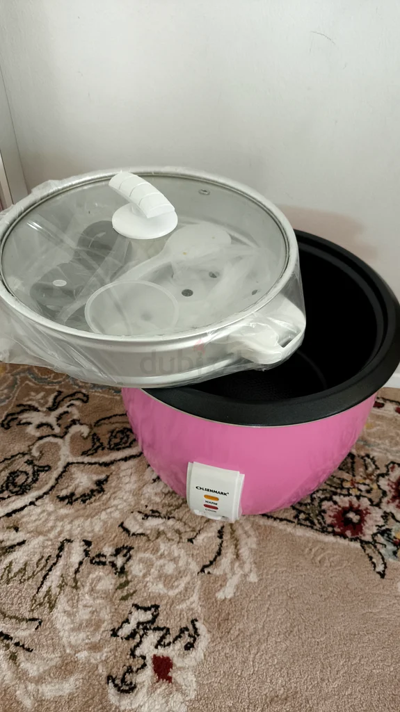 طباخ أرز كهربائي وردي نابض بالحياة مع سلة تبخير632550043307531119