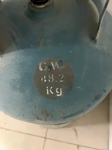 Gas cylinder 50 LBS BIG SIZE