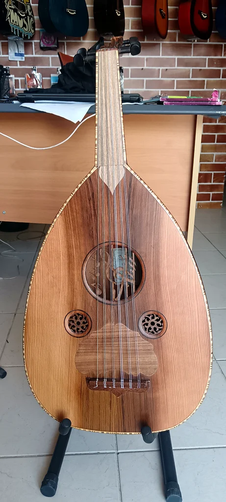 عود زرياب63226778694657111