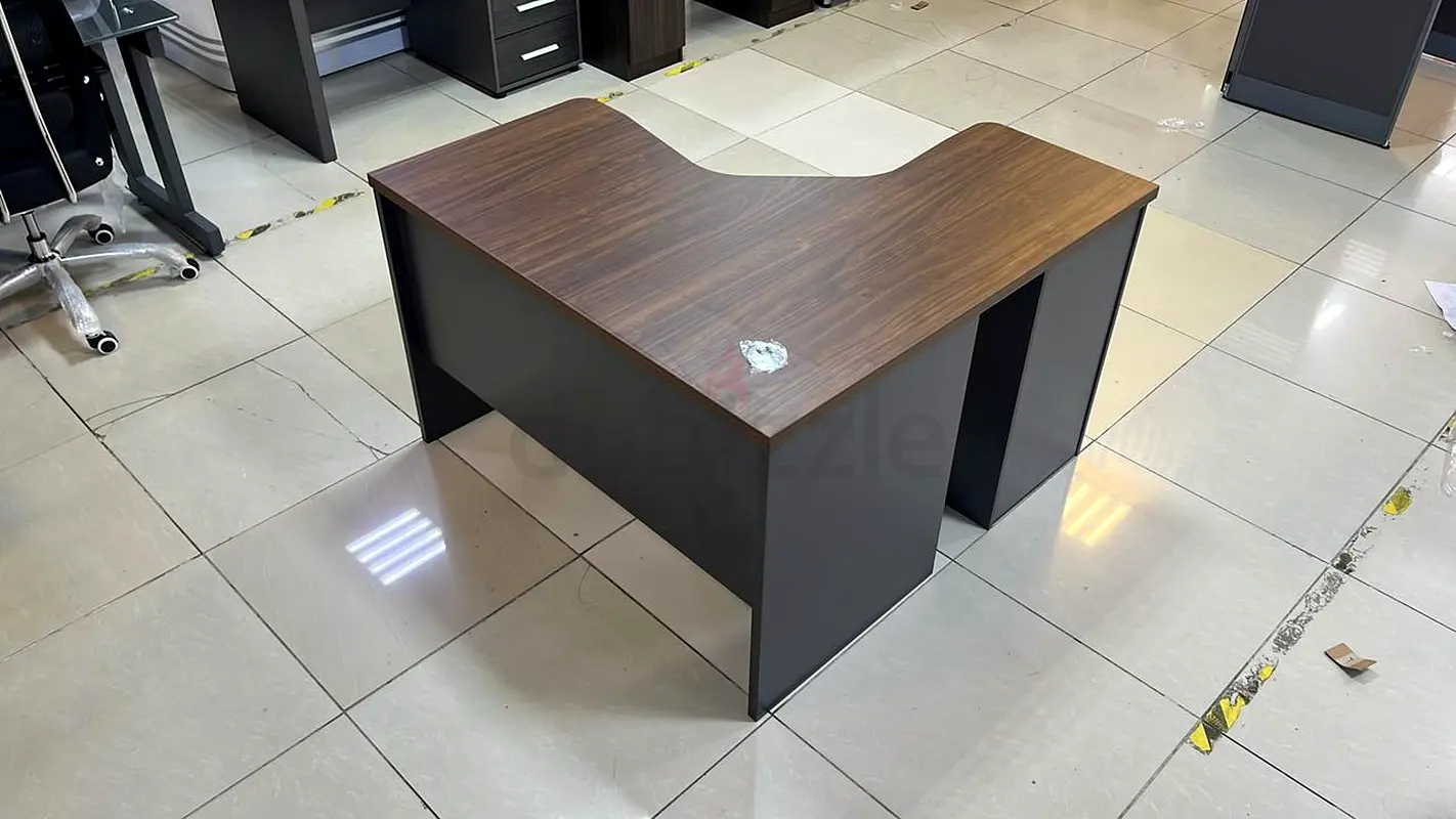 Manager office table63258661791234112
