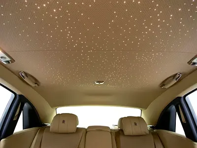 2019 ROLLS-ROYCE GHOST — миниатюра 17