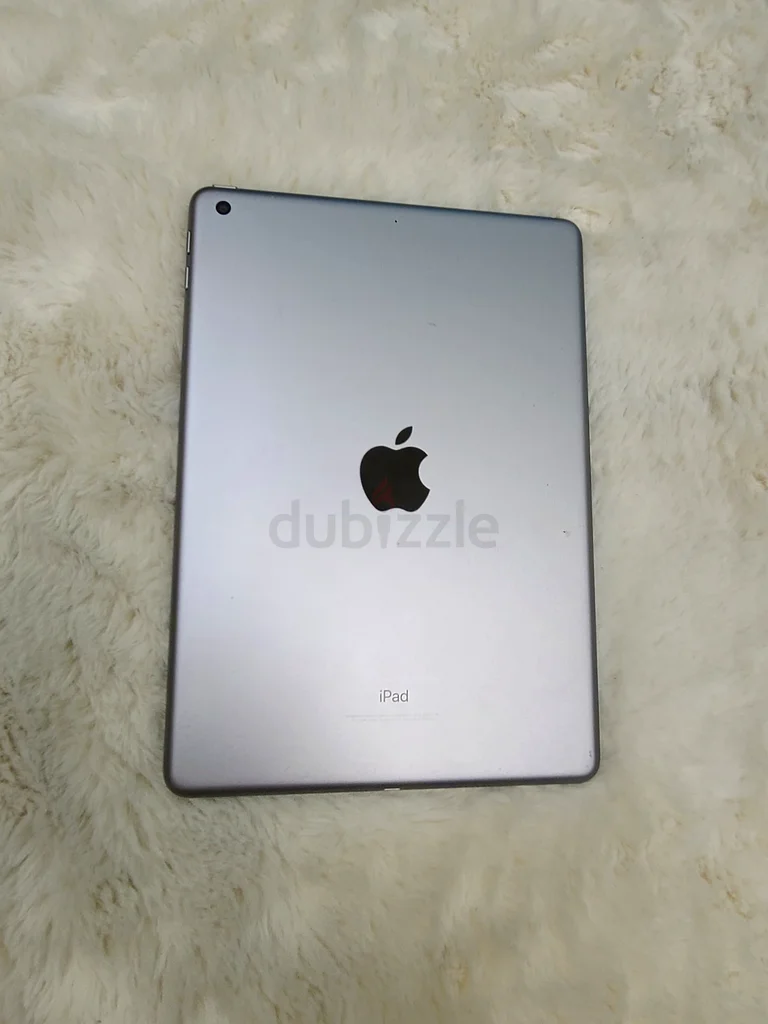 Apple i pad 6th generation632153779499551124