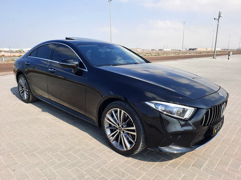Mercedes-Benz CLS400d 2019 full option with original airbags63164313605379113