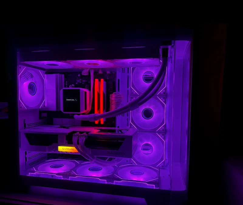 High-end gaming PC63254490477185111