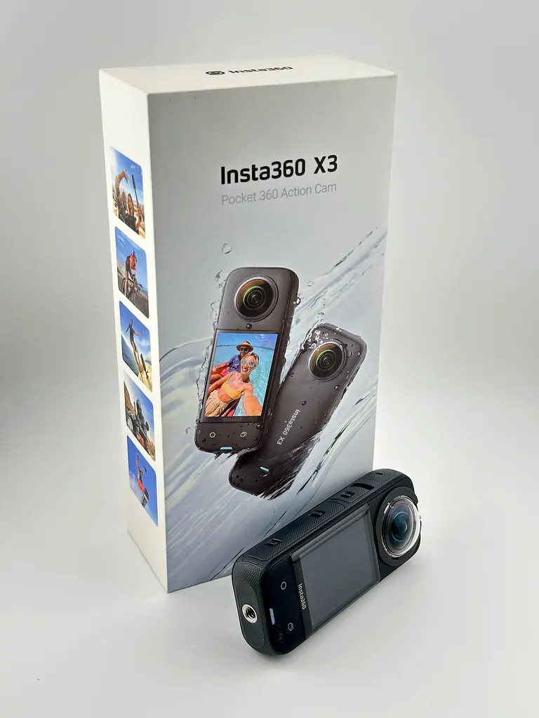 Insta360 X363235113316227114