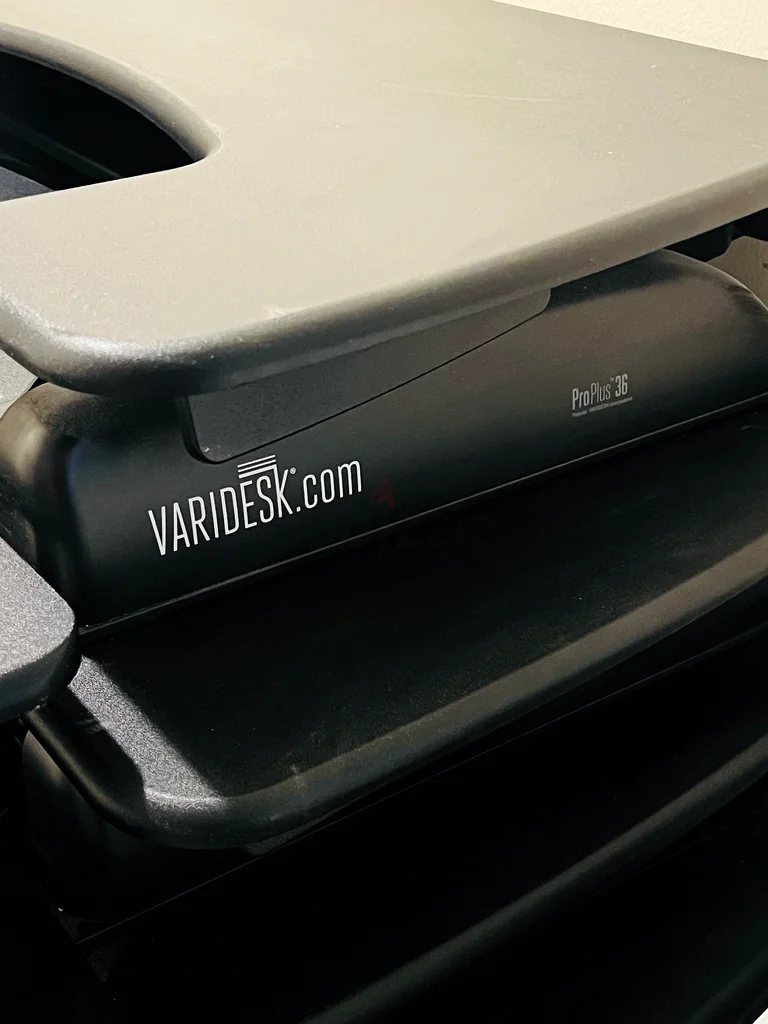 Versatile Varidesk ProPlus 36 Standing Desk Converter62864708153857111