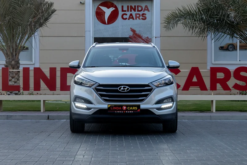 AED 840 monthly | Warranty | Hyundai Tucson 2018 (LOWEST MILEAGE) GCC63172654349441111