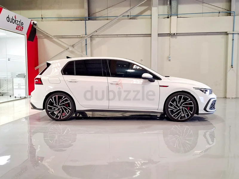 AED 1670/month | 2023 Volkswagen Golf  | GCC Specs | Ref#31183863150943652353113