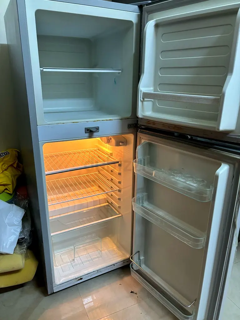 Refrigerator63251352067713111