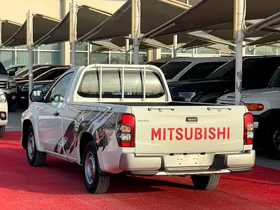 Mitsubishi L200 2021