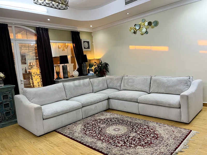أريكة قسمية من منازل مارينا محشوة بالريش63265105514626112