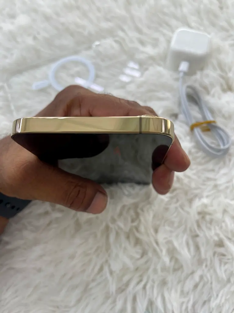 iPhone 13 pro max63212901620354115