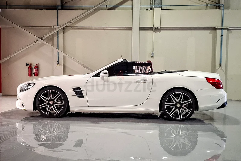AED 2111/month | 2017 Mercedes-Benz SL-Class  | GCC Specs | Ref#30657163166631823363114