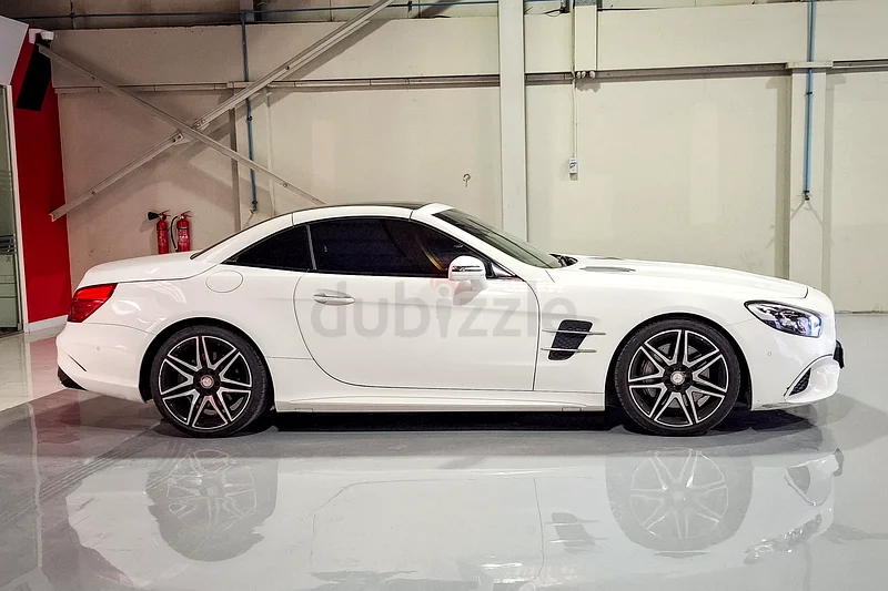 AED 2111/month | 2017 Mercedes-Benz SL-Class  | GCC Specs | Ref#30657163166631823363113