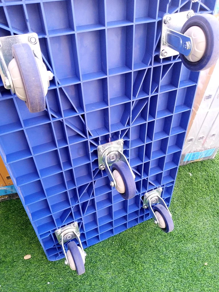 Plastic trolly 600kg63210359233025111