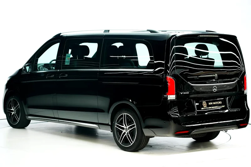 Mercedes-Benz V 300 AMG | 2025 GCC 0km | Agency Warranty | 360 View | 64-color Ambient Lights63163857291651113
