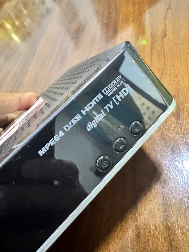 صندوق التلفاز الرقمي63261825984385111