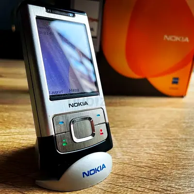 Nokia 6500 Slide