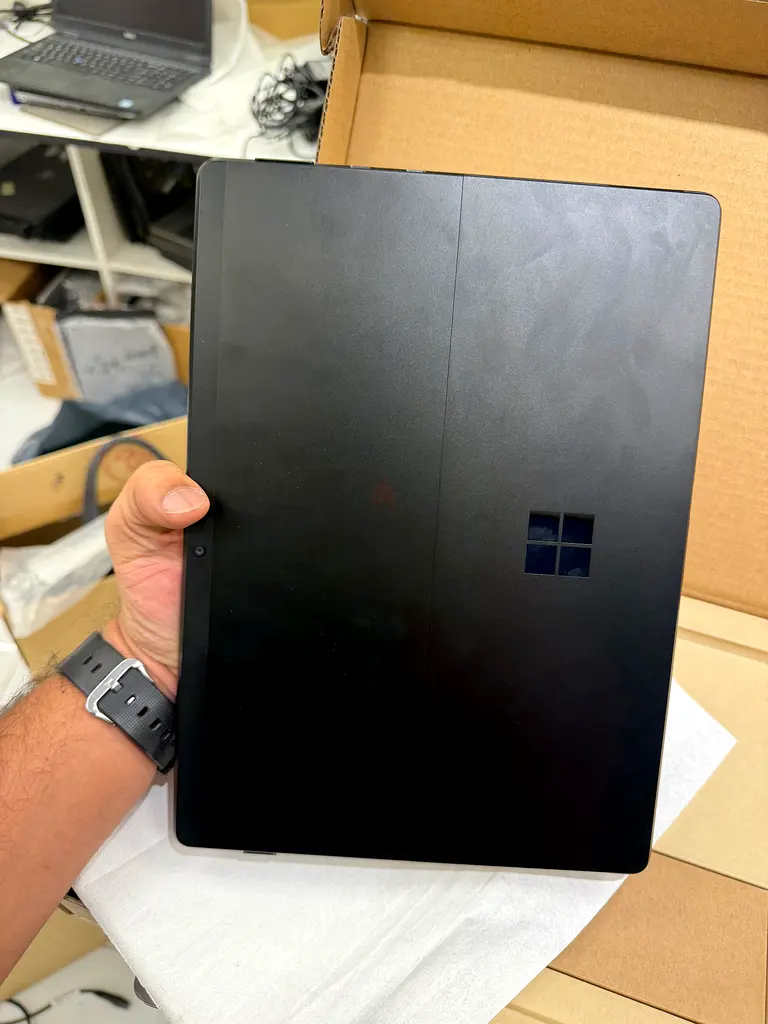 Unleash Your Creativity with Microsoft in Surface Pro X!63255529592322111