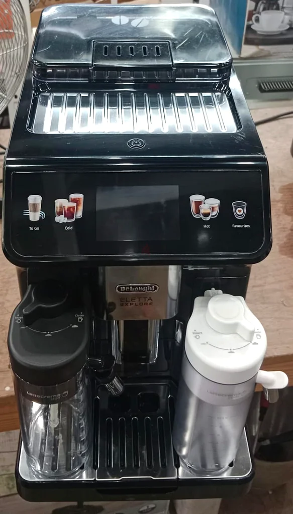 DeLonghi Eletta Explore Bean to Cup coffee machine with Latte cream Hot and cool Technology63253976634499112
