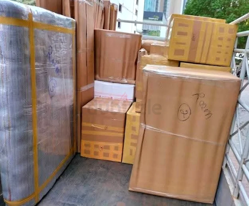 ARJ movers and packers and slef storage63184235216003112
