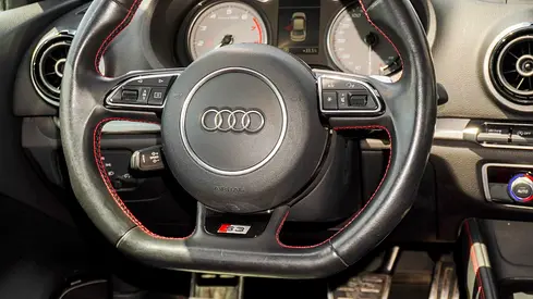 2016 AUDI S3 照片 12