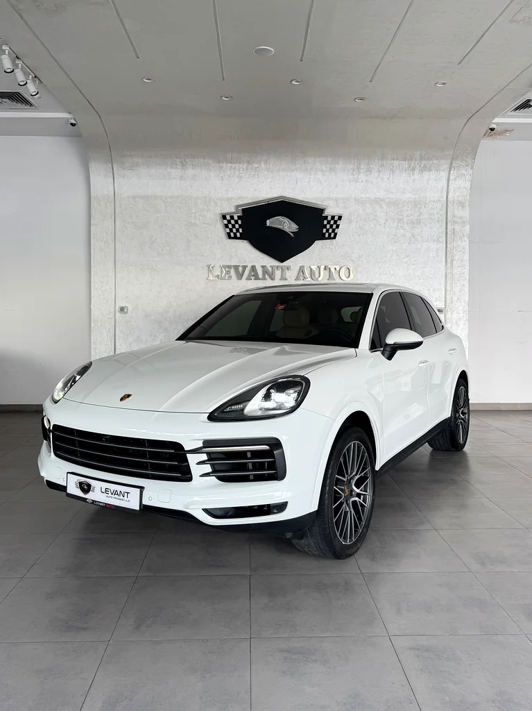 PORSCHE CAYENNE  - GCC - 2018 - V6 - SUPER CLEAN63150479427459112