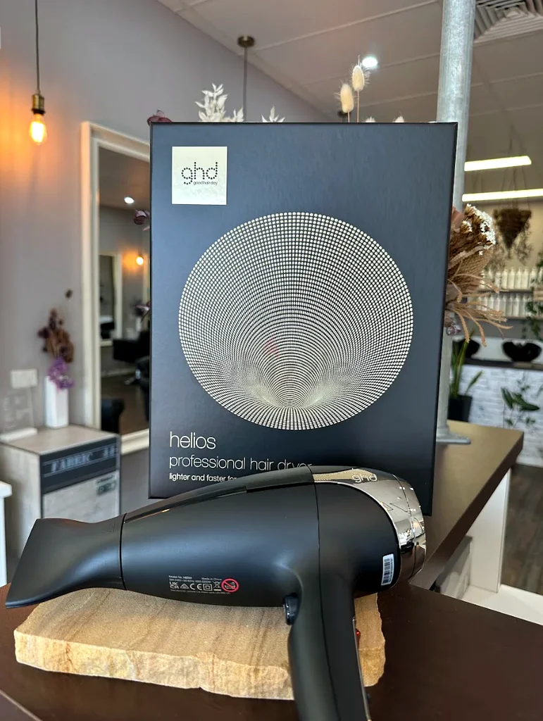 GHD hair dryer63243682858242111