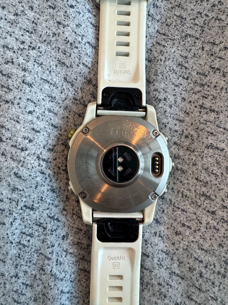 Garmin Epix gen 2 Smartwatch - Your Ultimate Adventure Companion!63166181086851114