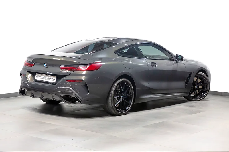 بي إم دبليو M850i xDrive كوبيه إصدار كربون (رقم المرجع# 128067)63229645141635112
