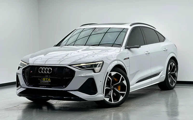 2022 Audi e-tron 55 S line, Agency Warranty  Battery 27, Full Service History, GCC63224790819458119