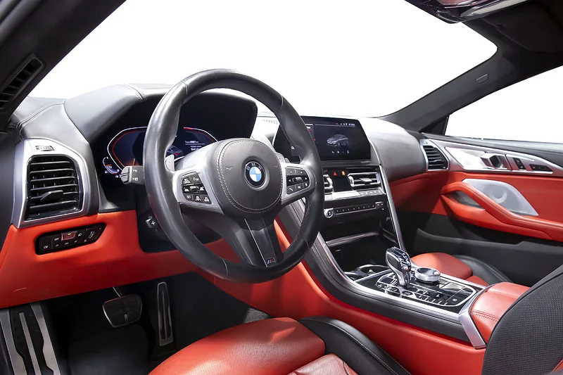 بي إم دبليو M850i xDrive كوبيه إصدار كربون (رقم المرجع# 128067)63229645141635114