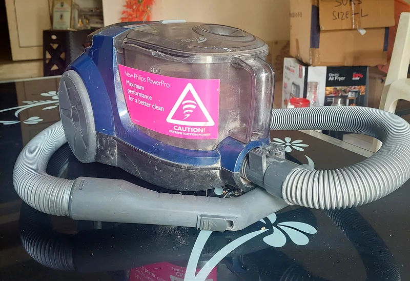 Vacuum cleaner63253974525570118
