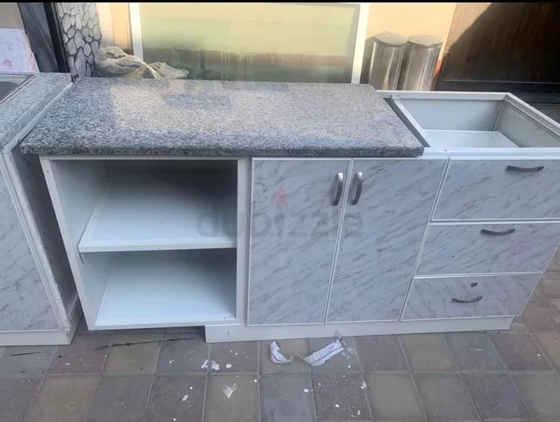 Stylish and Functional Kitchen Cabinets With Marble Top!63220326529027112