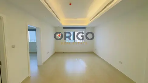 New Spacious 1bedroom With Central Ac| Basement Parking | 2 Washroom