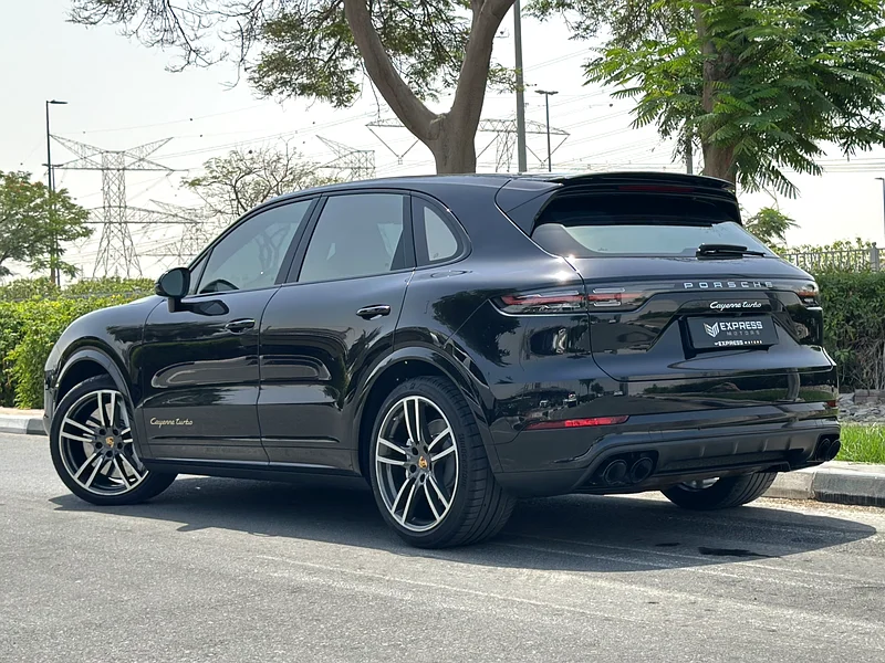 PORSHE CAYENNE TURBO 202063225698244610111