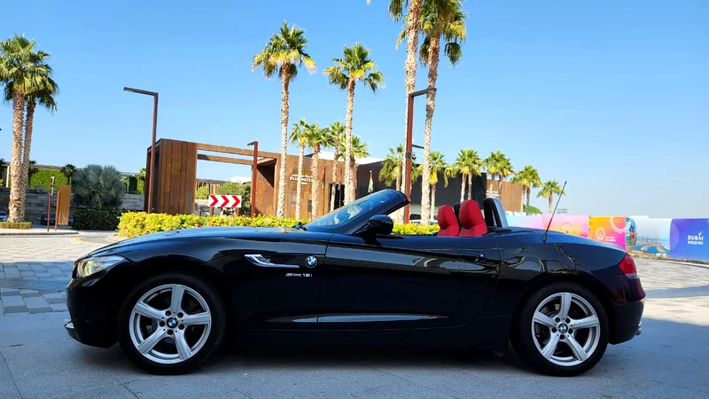 2015 BMW Z4 sDrive 18i -convertible -2.0L-4 Cyl -Excellent Condition63142581222018114