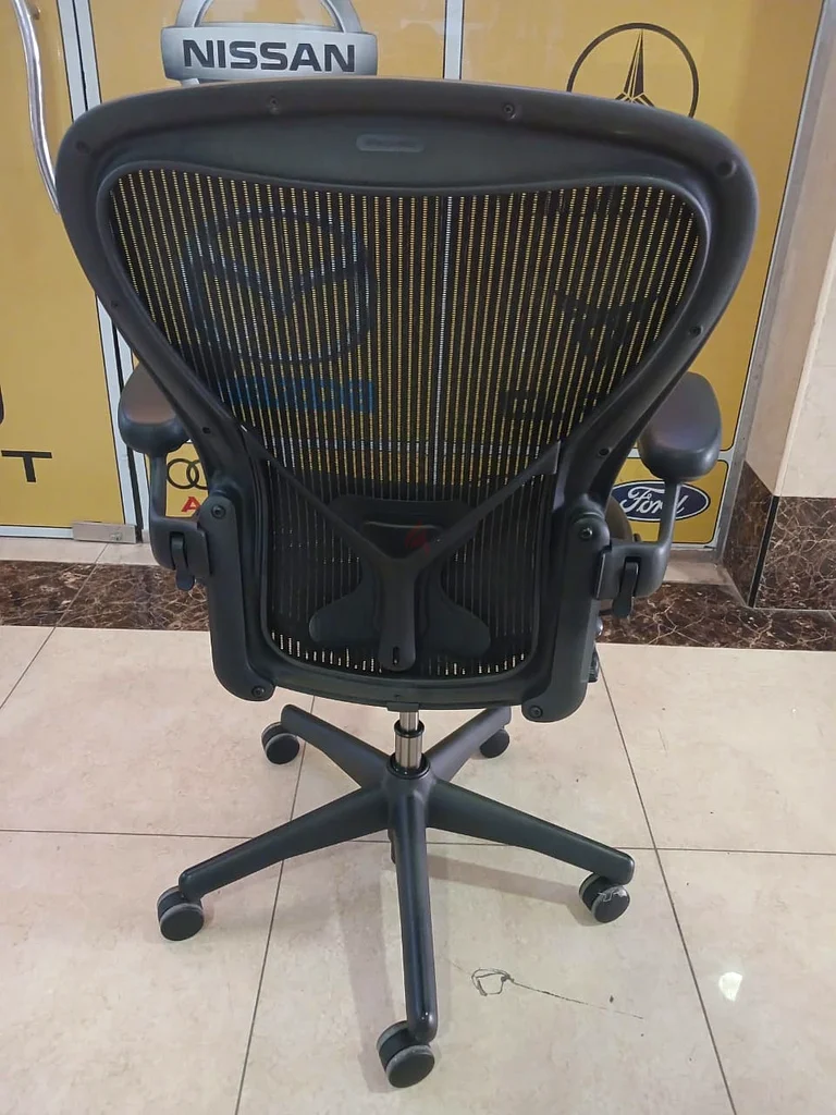Selling my Herman Miller Aeron Chair Size B And C Premium Quality Available63216835460994111