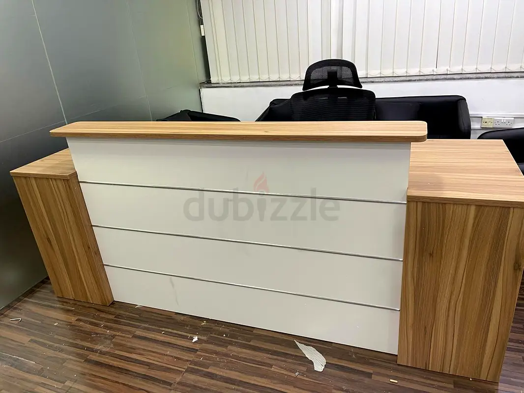 Reception table 280cm