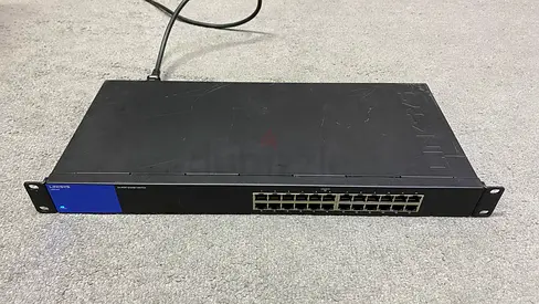 Linksys LGS124 24port Gigabit Switch