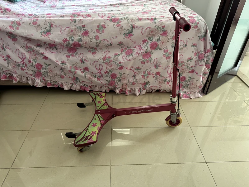 سكوتر أطفال بعمر 5-9 سنوات بحالة جيدة جدًا63246752169859111