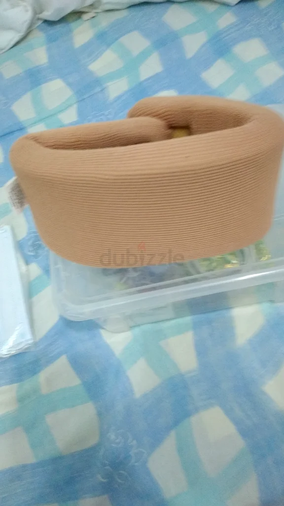 NECK SUPPORT COLOR BRAND NEW FOR SALE63239609120386113