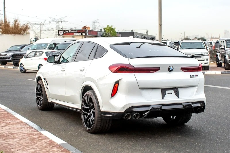 2021- BMW X6M - FULL OPTIONS -LOW MILEAGE-BEIGE INSIDE - IMMACULATE CONDITION - ONLY 18,000 KM63158800882178111